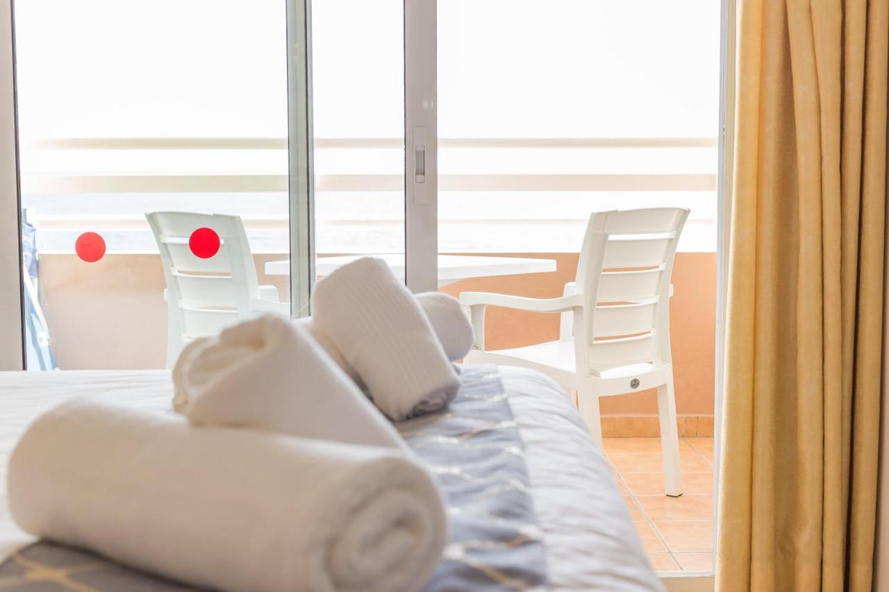 פואנגירולה New Studio In Stella Maris With Stunning Sea Views מראה חיצוני תמונה